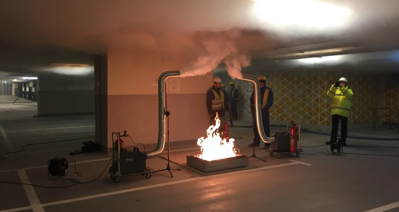 Próby wentylacji oddymiającej na obiekcie