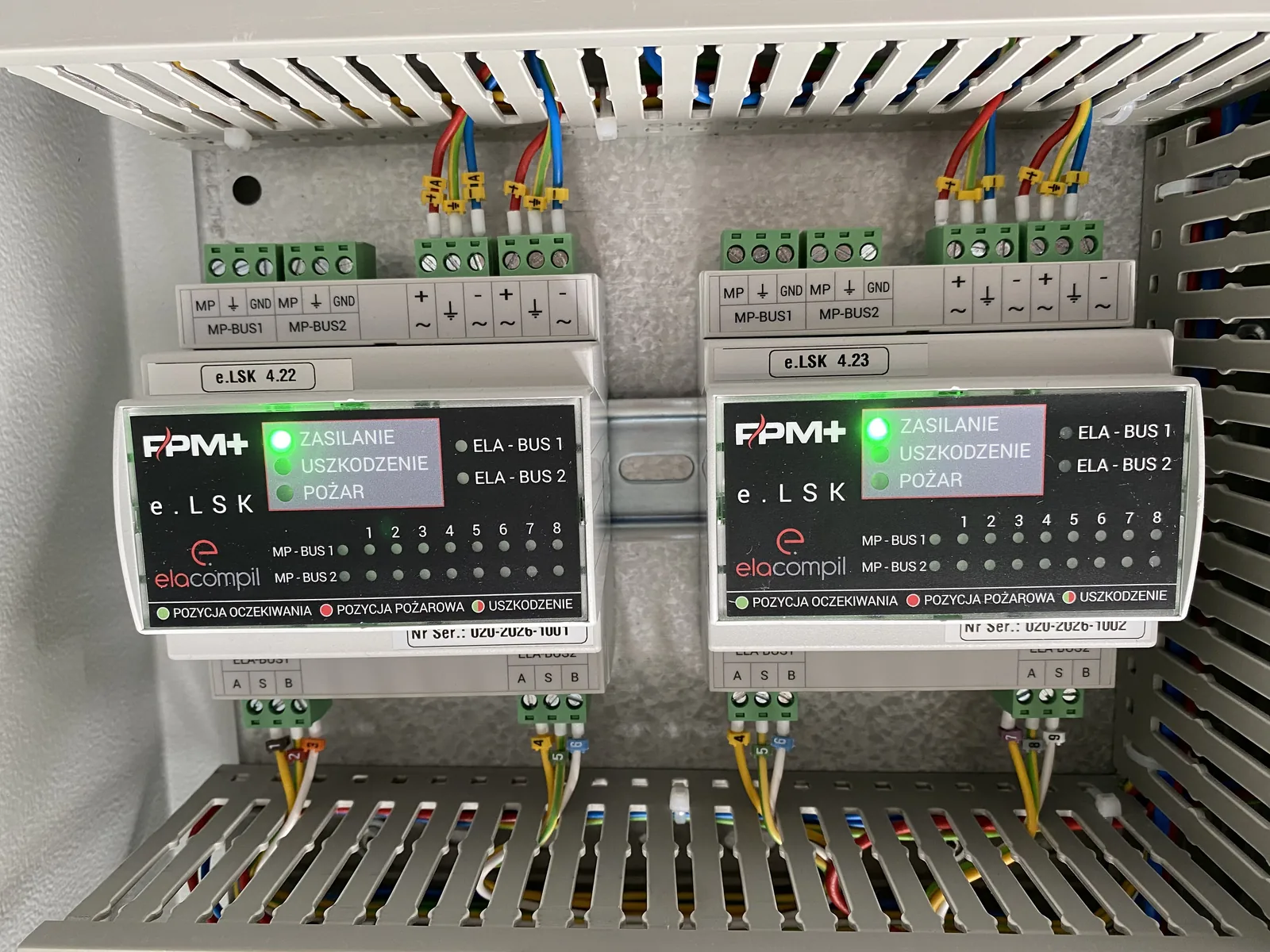 Moduły eLSK systemu FPM+ użyte do sterowania i monitorowania urządzeń przeciwpożarowych