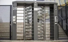 Systemy bezpieczeństwa i integracja na stadionach